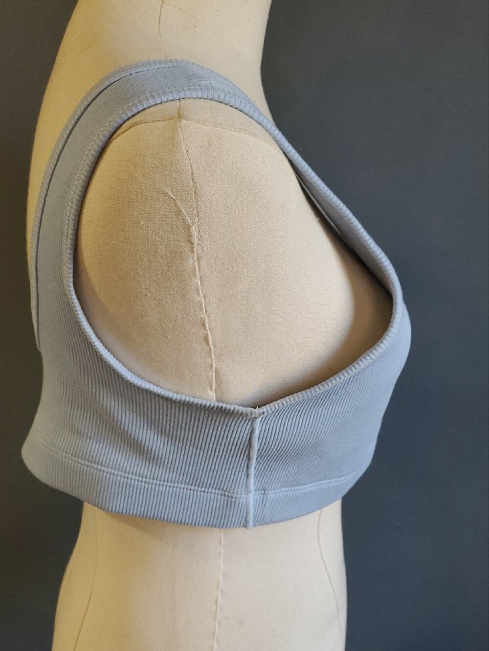 Nike Light Blue Tagged Apparel with Black Swoosh - Picture 4 of 8
